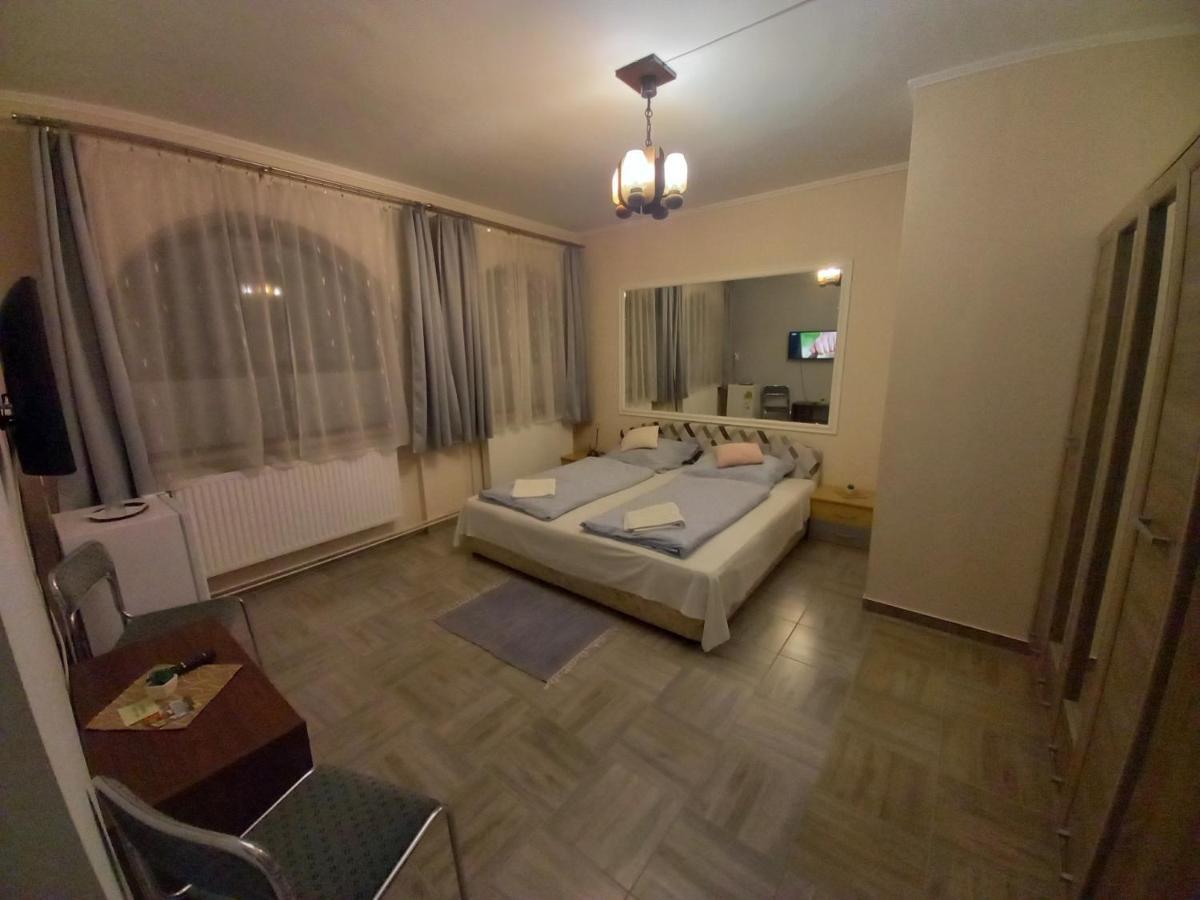 Kisdiofa Panzio Es Vendeglo Bed & Breakfast Vajdácska Exterior photo