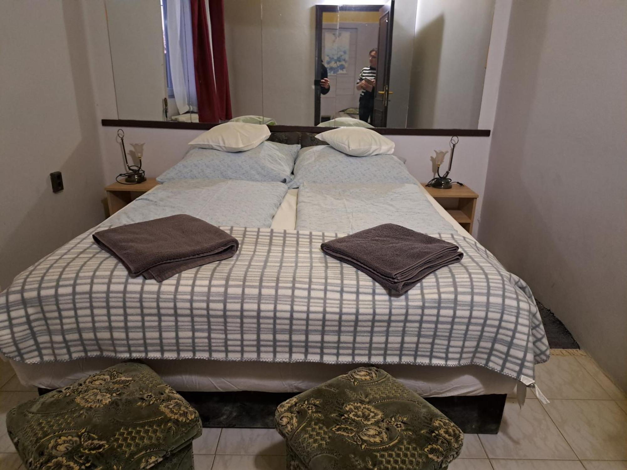 Kisdiofa Panzio Es Vendeglo Bed & Breakfast Vajdácska Exterior photo